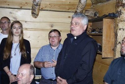 Kardynał Krajewski odwiedził naszych oazowiczów