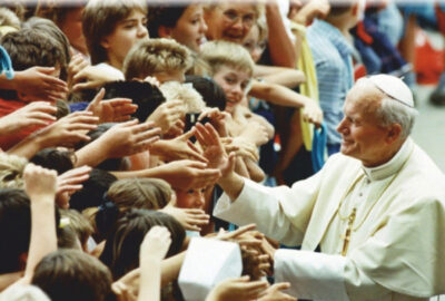 Konkurs plastyczny „ Św. Jan Paweł II – Nasz Przyjaciel”
